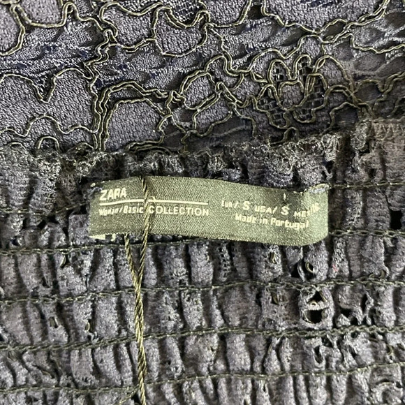 Zara Crop Top Womens‎ Size Small Navy Blue Lace Floral Smocked Square Neckline - Picture 4 of 8